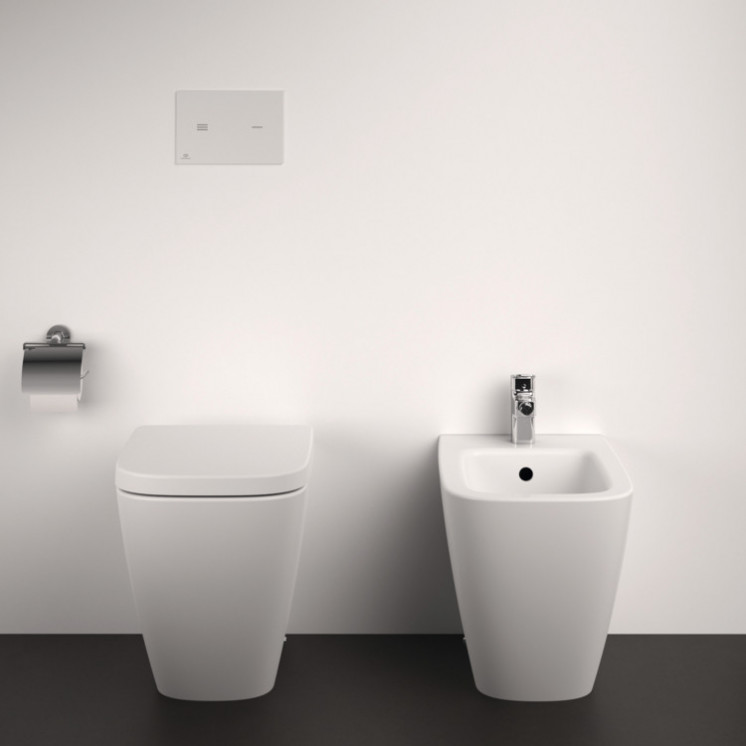 BIDET Serie I.LIFE B: Design Innovativo - Ideal Standard T461701